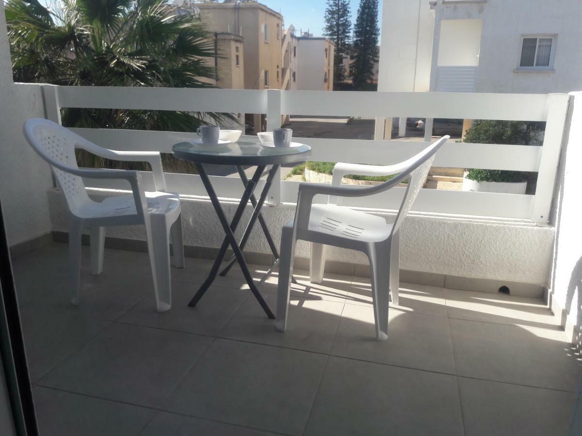 Kousoulis Central Apartment Agia Napa Exterior foto